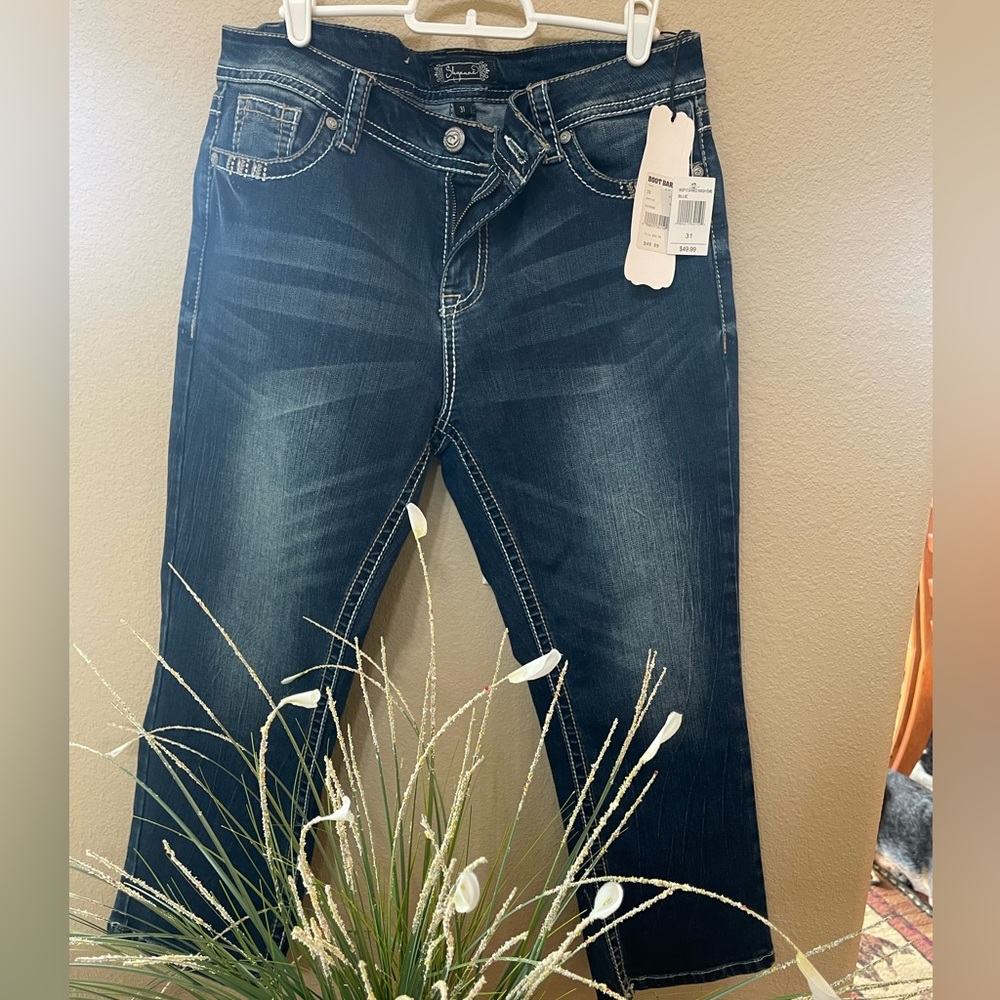 NWT western Shyanne denim cropped jeans , size 31